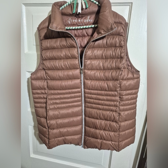 Point Zero Jackets & Blazers - Point Zero Dusty Rose Brown Ultra Light Quilted Vest